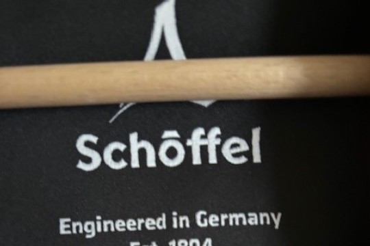 etikette schöffel jacke.jpg